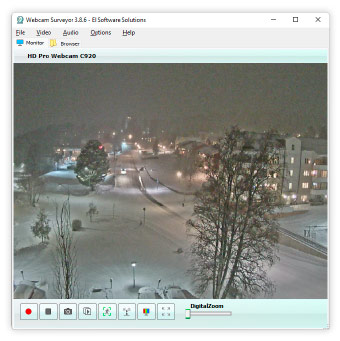 Webcam Surveyor screenshot of main window